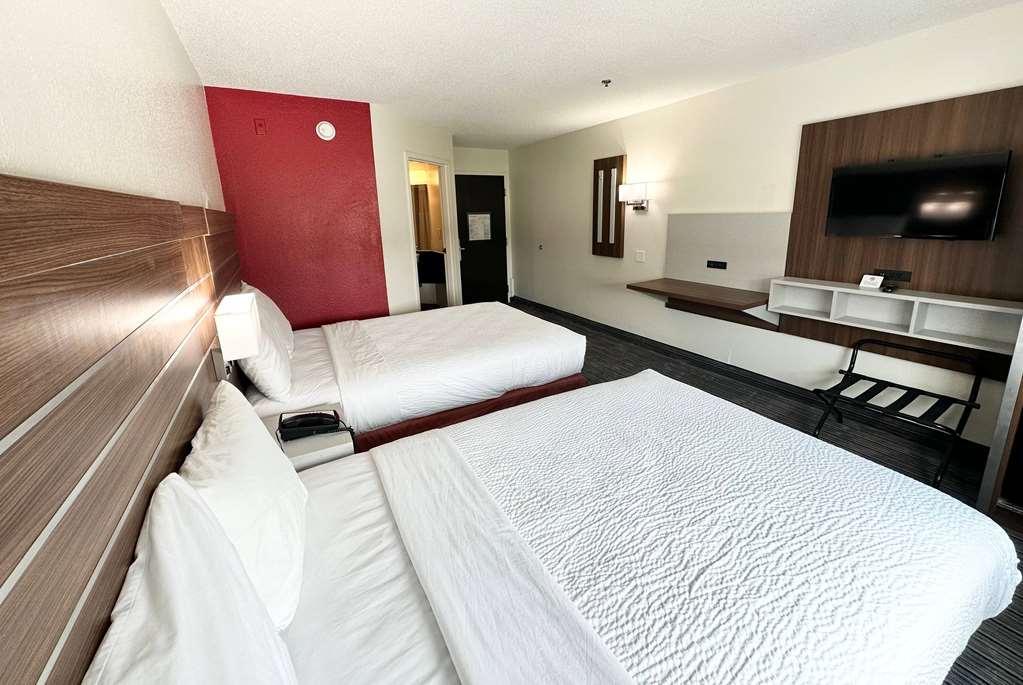 Ramada By Wyndham Lithia Springs Atlanta Hotel Стая снимка