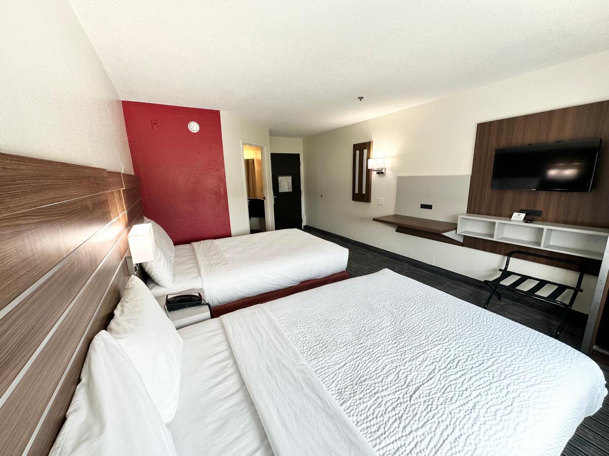 Ramada By Wyndham Lithia Springs Atlanta Hotel Екстериор снимка